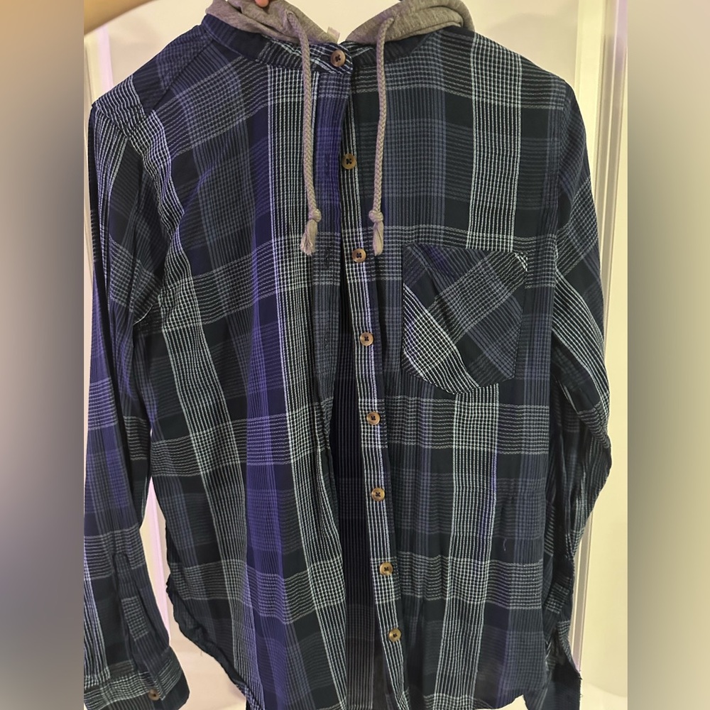 Mudd Junior’s Hooded Flannel, Size Medium, Blue
